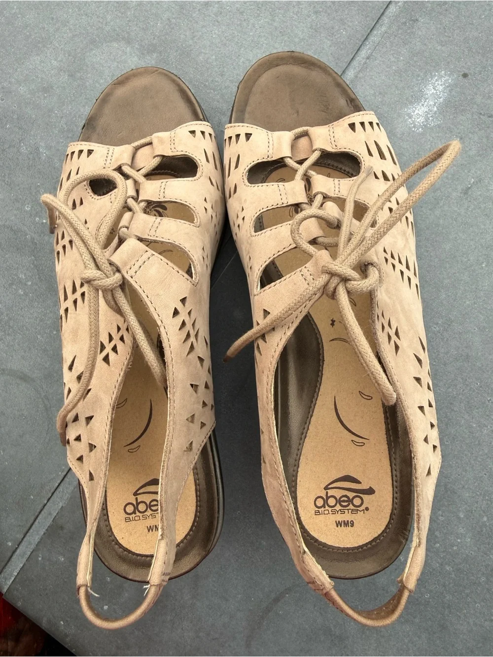 Abeo BioSystem Lace-Up Comfort Sandals WM9 Taupe Leather